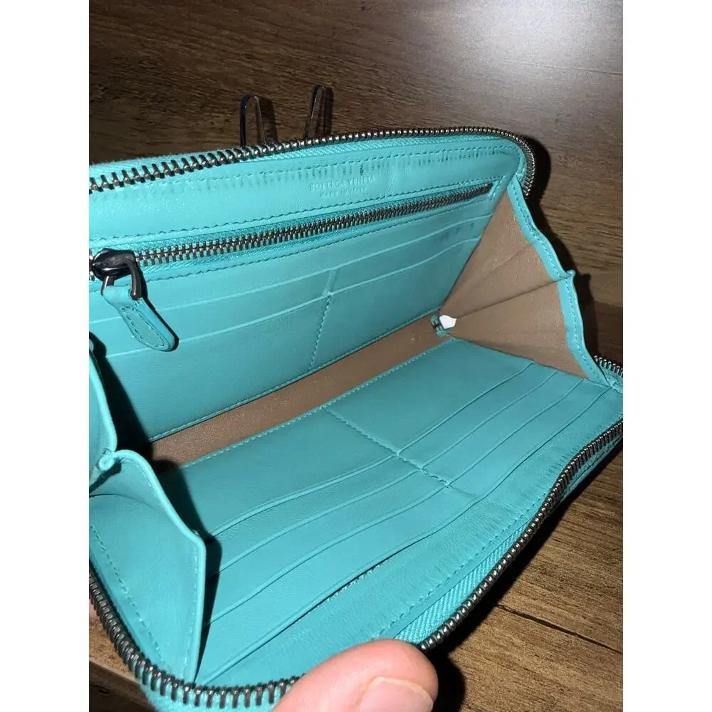 Bottega Veneta Intrecciato Zip-Around Wallet in Turquoise Leather with coa